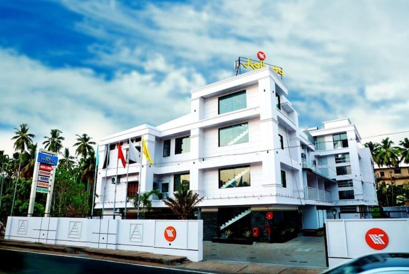Kallada Mamatha Motels Kunnamkulam Εξωτερικό φωτογραφία